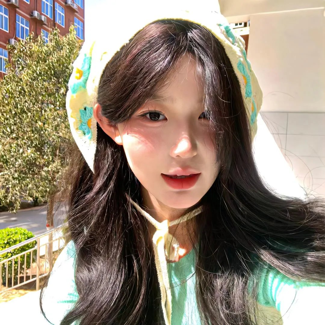 惠美李艺彩派 海报